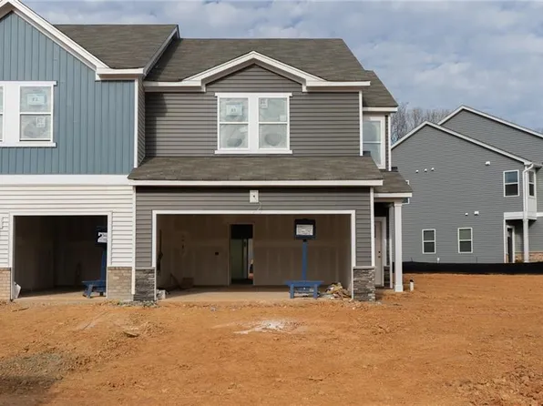 1173 Abbott St, Mebane, NC 27302