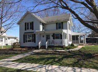 197 SE 3rd St, Woodhull, IL 61490