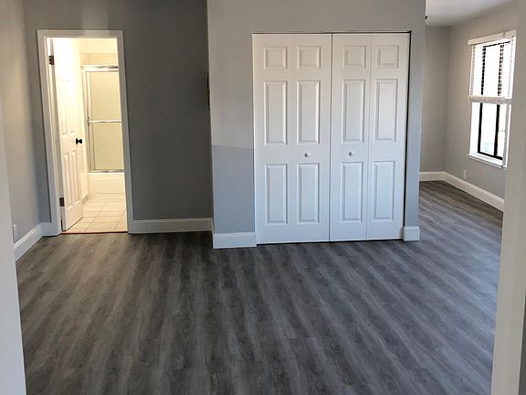 3rd image of 7140 Mission St