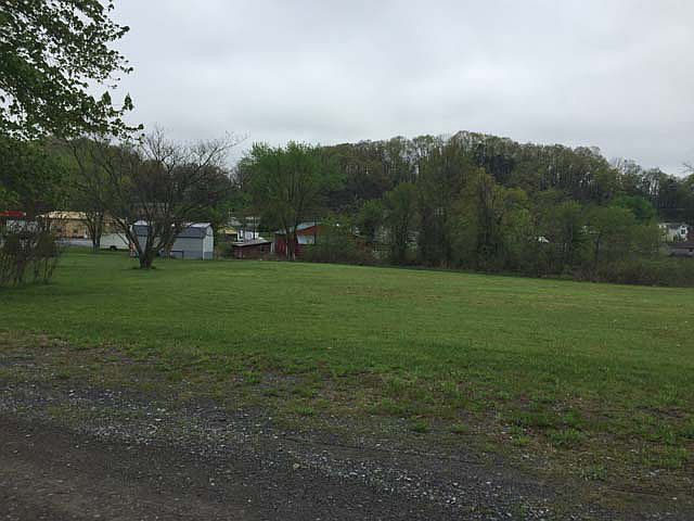 2nd image of 79 Ja Pa Dr
