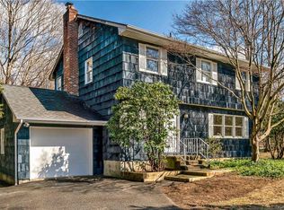 1 Colonel Glenn Dr, Carmel, NY 10512