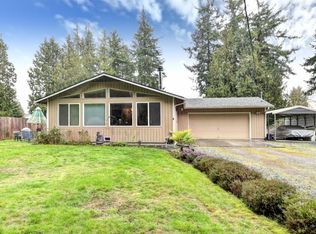 2931 S East Camano Dr, Camano Island, WA 98282