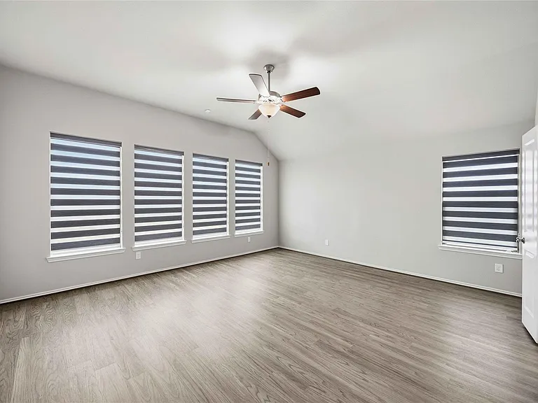 20427 Windcrest Colony Trl — Photo 15