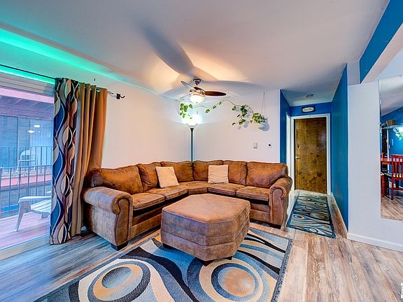 4th image of 15824 Terrace Dr Unit 2