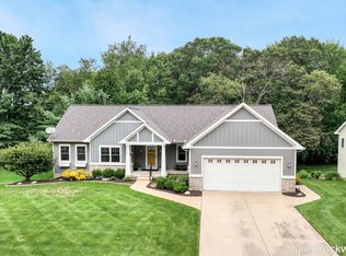 4730 Sundial Dr NE, Grand Rapids, MI 49525