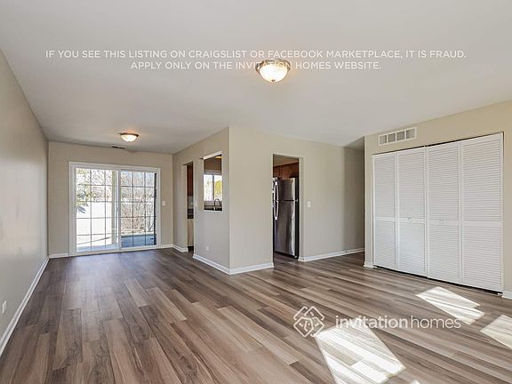 4th image of 880 Edenwood Dr