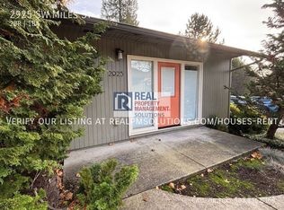2925 SW Miles St, Portland, OR 97219