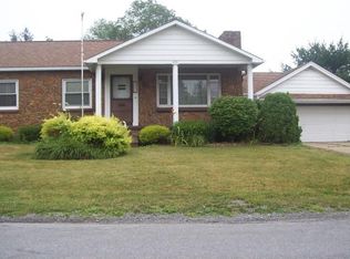 121 Fleming Rd, Saint Marys, PA 15857