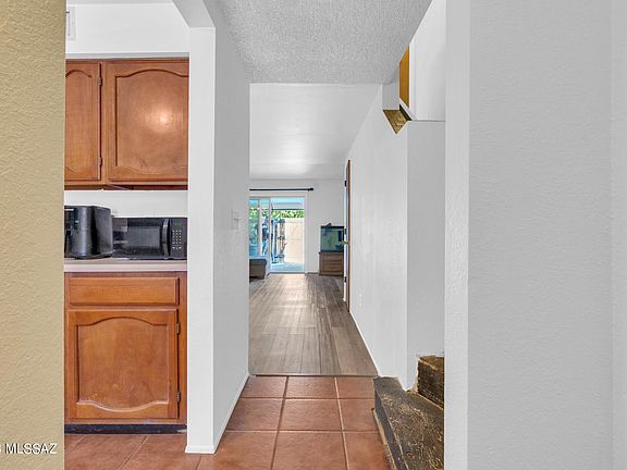 2nd image of 712 W Limberlost Dr Unit 17