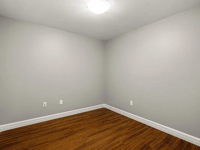 235 Baker Dr — Photo 15