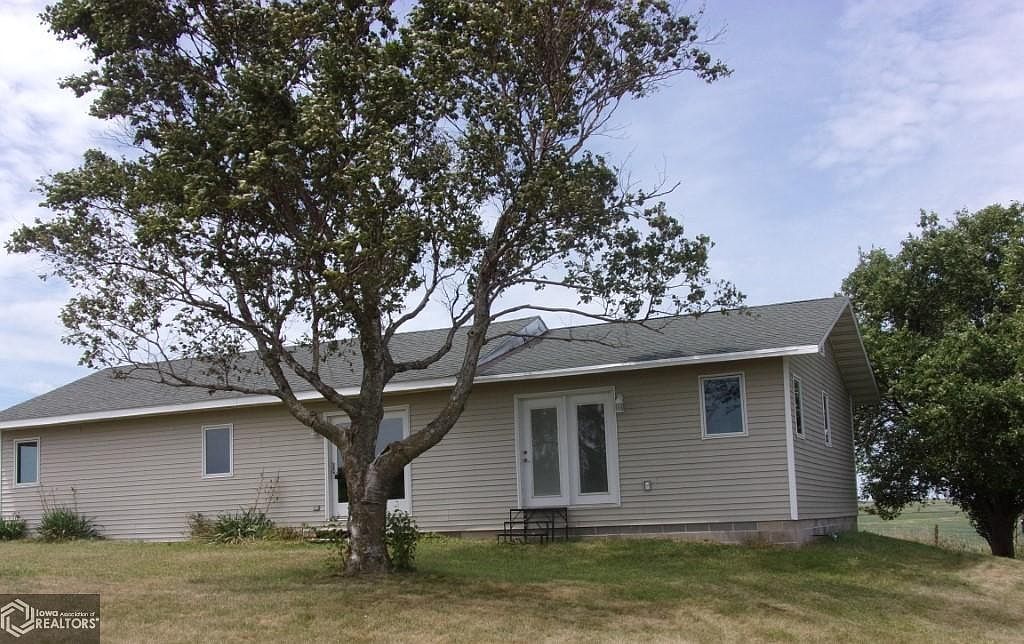 2953 Thrush Ave, Exira, IA 50076 Zillow