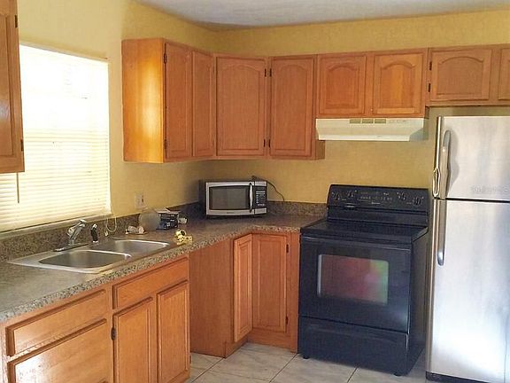 2nd image of 3212 N 16th St