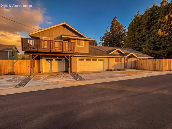1824 Carson St, Eureka, CA 95501