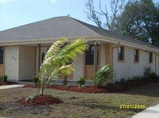 7364 Canterbury St, New Orleans, LA 70126