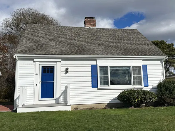 64 Park Avenue, West Yarmouth, MA 02673