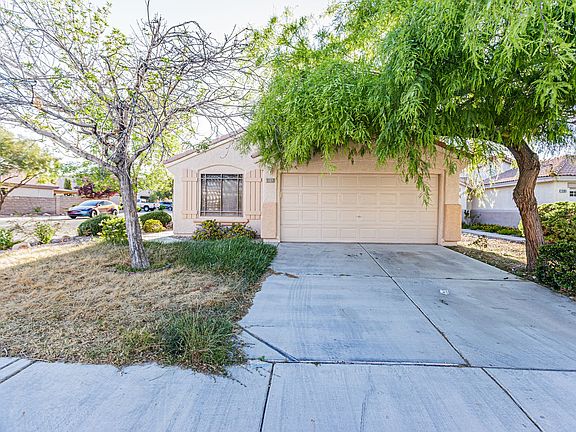 3rd image of 10993 Zampino St