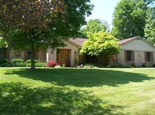 2130 Old Vienna Dr, Dayton, OH 45459