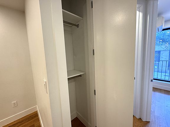 4th image of 109 E 29th St APT 2F