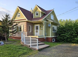 24 Chapel St, Annapolis Royal, NS B0S 1K0