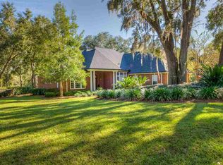 8950 Winged Foot Dr, Tallahassee, FL 32312