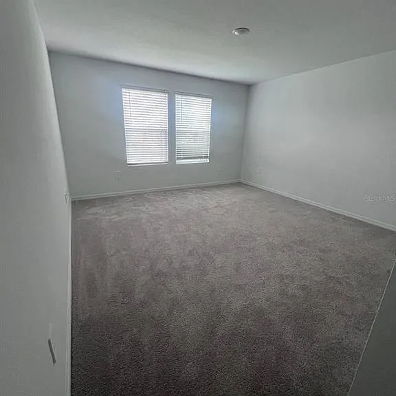 424 Wayland Dr — Photo 6