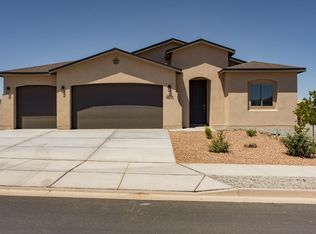 4800 Manzano Peak St SW, Los Lunas, NM 87031