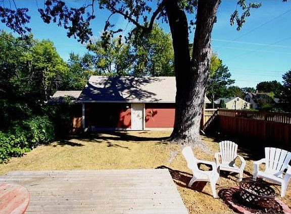 3rd image of 1401 Ashland Ave