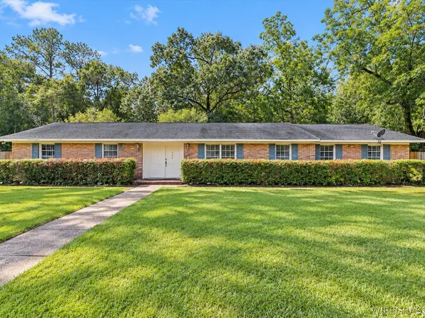 101 Bridlewood Cir, Dothan, AL 36301