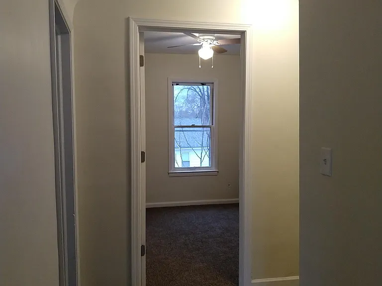 21004 Garden Ln — Photo 10