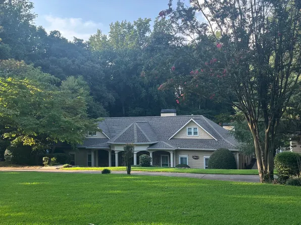 1010 Little River Way, Milton, GA 30004