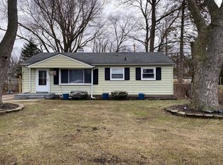 9315 Princess St, Taylor, MI 48180