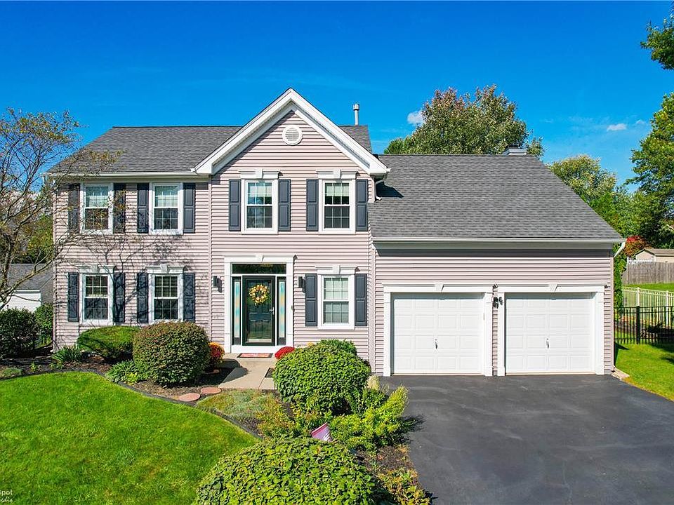1st image of 2305 Hannahs Ln