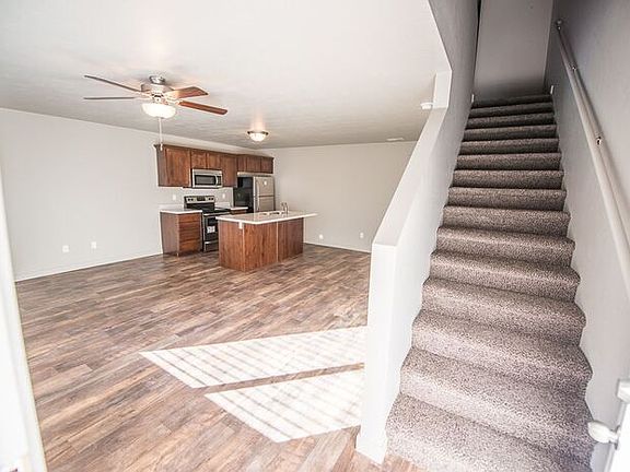 3rd image of 14438 S Allington Ct