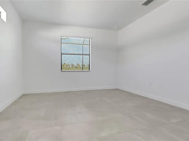 19588 Hinkley Dr — Photo 12