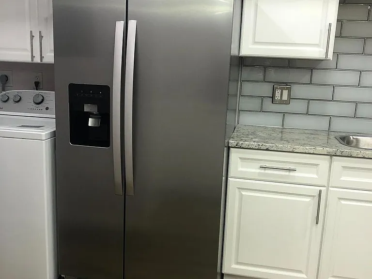 1 Stonehenge Cir #2 — Photo 7
