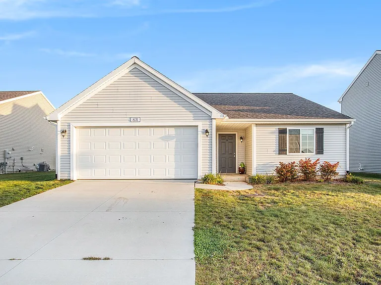8131 Lausen Ln — Photo 1