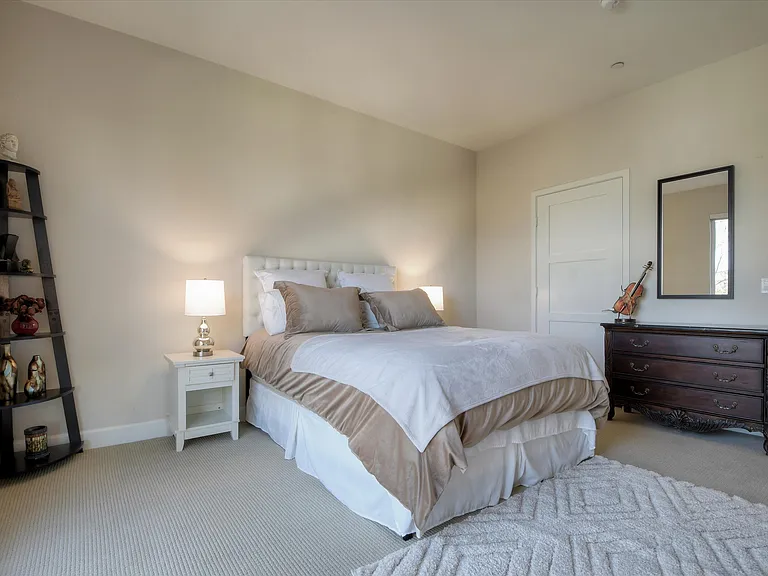 4820 Bellflower Ave #403 — Photo 27