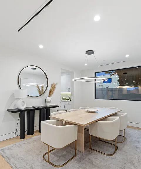 731 N Curson Ave — Photo 18