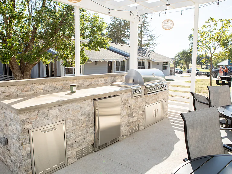 The Retreat at Paradise Valley Apartments — Photo 12