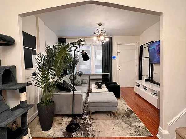 11442 123rd St, South Ozone Park, NY 11420