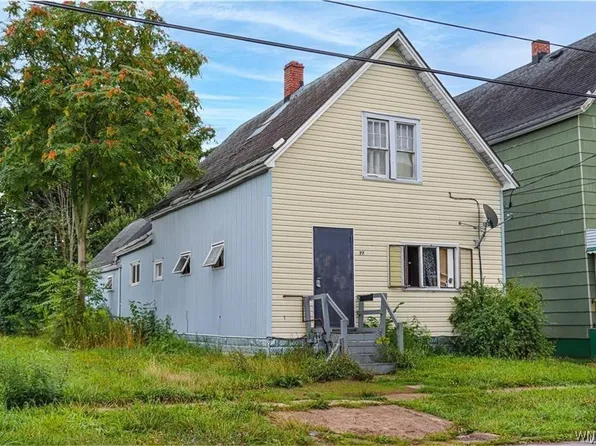 77 Person St, Buffalo, NY 14212