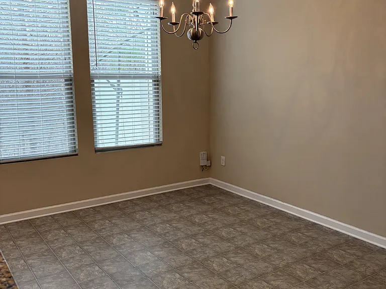 3605 Landshire View Ln — Photo 9