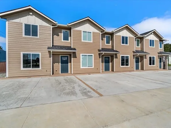 775 E St #B, Crescent City, CA 95531