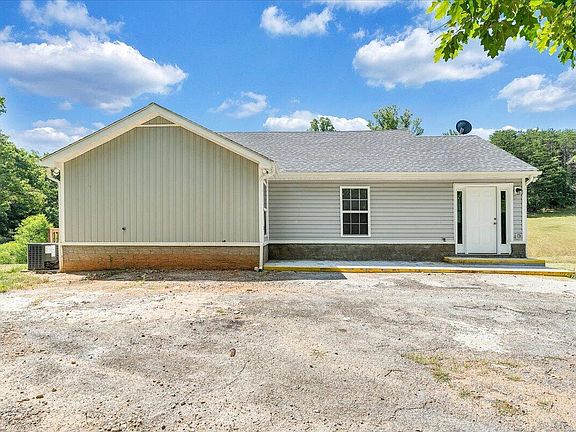 4th image of 8501 Holly Tree Dr