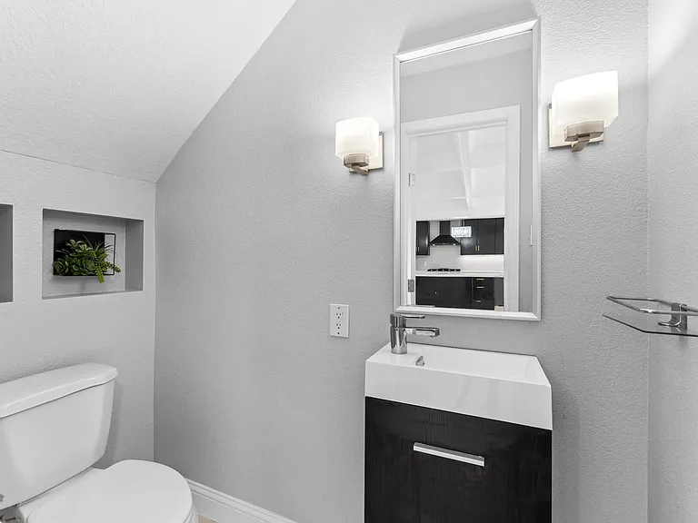 4519 Cloudmount Dr — Photo 19