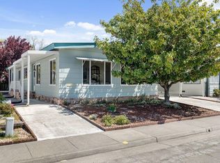 40 Westgate Cir, Santa Rosa, CA 95401