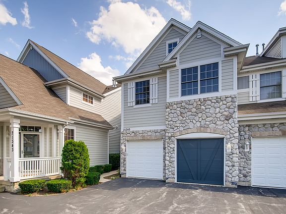 2nd image of 21345 Windy Hill Dr Unit 21345