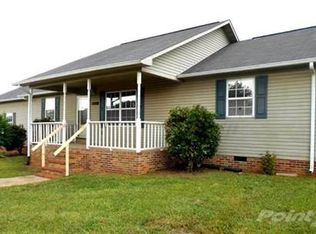 479 Tyler Dr, Dandridge, TN 37725