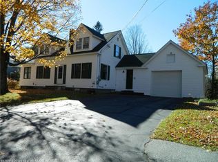 39 Chapman St, Bethel, ME 04217