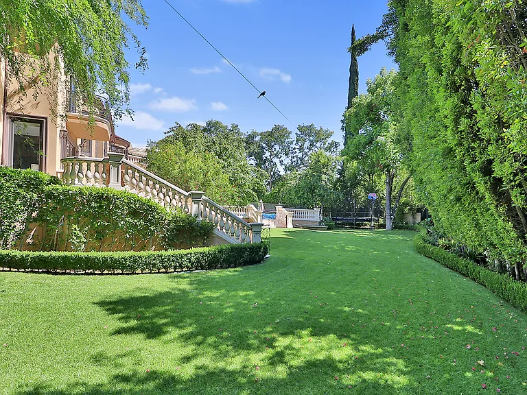 5427 Encino Ave — Photo 28